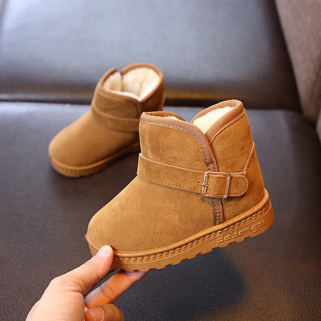 Modische Kinderstiefel - Winterstiefel für Kinder