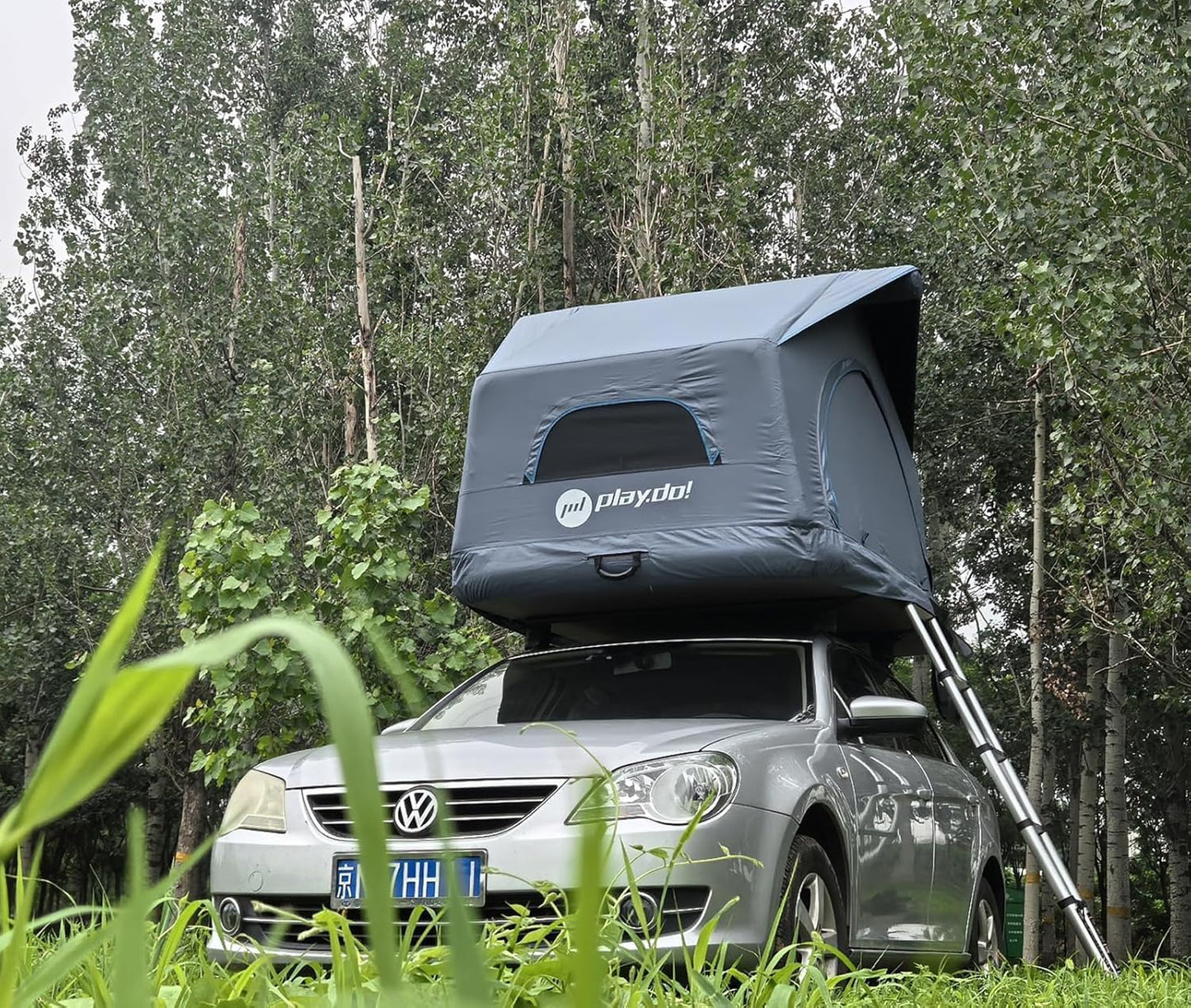 TentHome Dachzelt Aufblasbar Auto 2 Personen Autodachzelt Einfacher Aufbau Outdoor-Glamping-Camping Zelt für SUV, LKW und Universal-Autozelt Grau