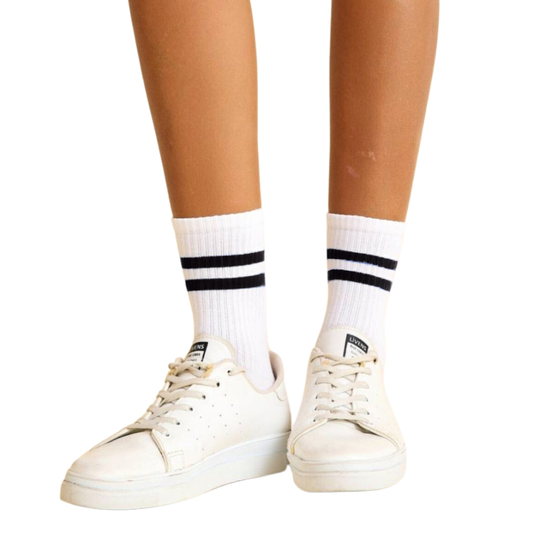 455-8 Socken in Weiss mit schwarzen Streifen