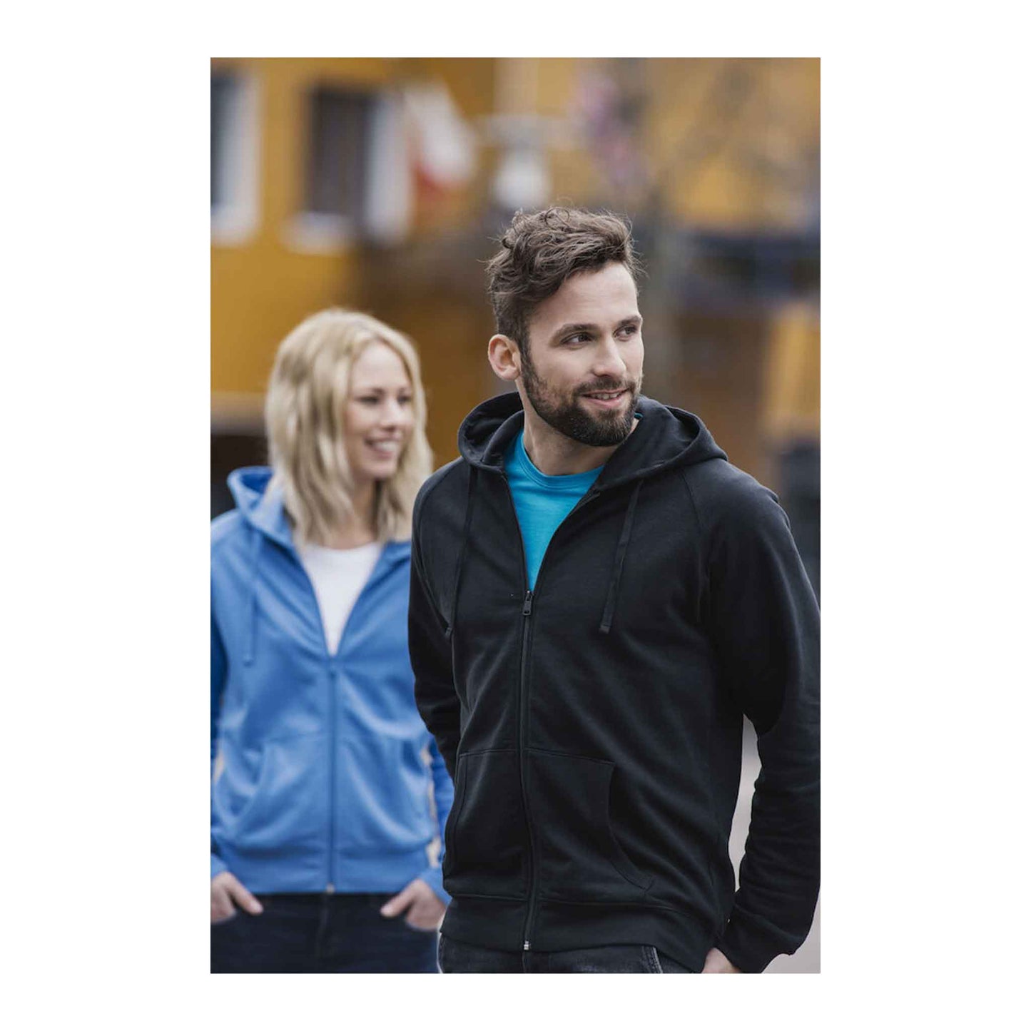 Clique Damen Sweatjacke Mit Kapuze 'Loris Ladies' Model Damen und Herren