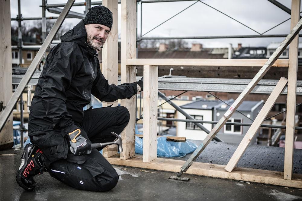 Elastische Jacke mit Kapuze- Atmungsaktiv, wind- und wasserdicht - wirbe-welt.shop