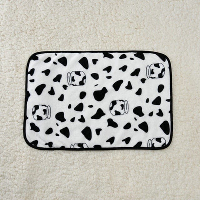 Soft flannel pet dog blanket cartoon print cat and dog bed sheet warm and comfortable pet blanket universal warm pet supplies - wirbe-welt.shop