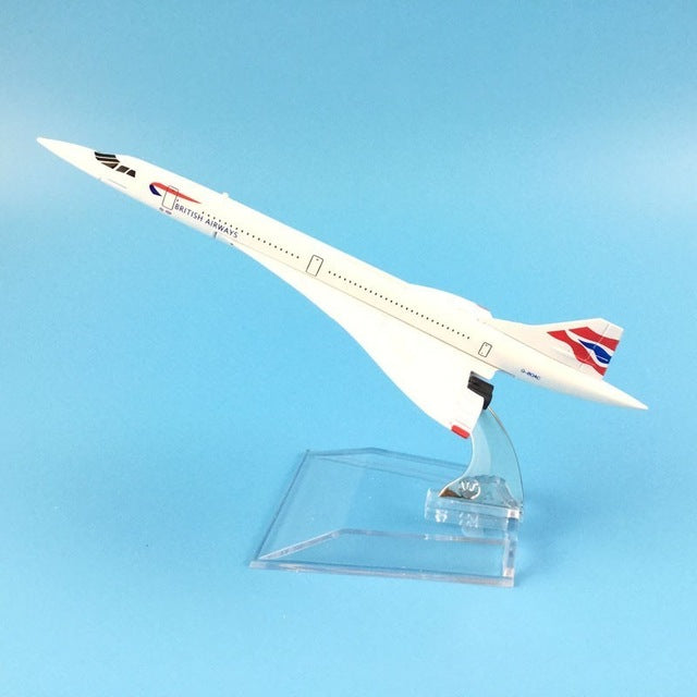 Traum für alle Flugzeug Fans - Originalgetreue Flugzeug Modelle