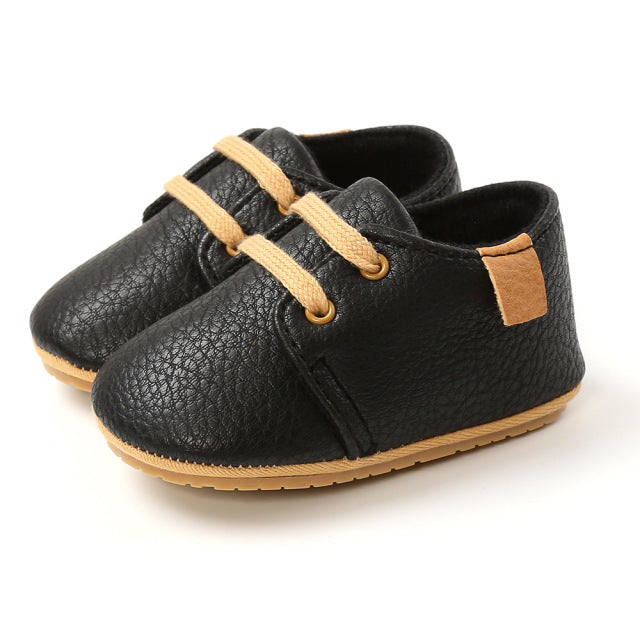 Retro Baby Schuhe aus Leder - stylische Leder Moccasins für Kinder