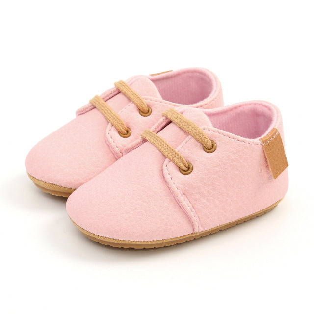 Retro Baby Schuhe aus Leder - stylische Leder Moccasins für Kinder