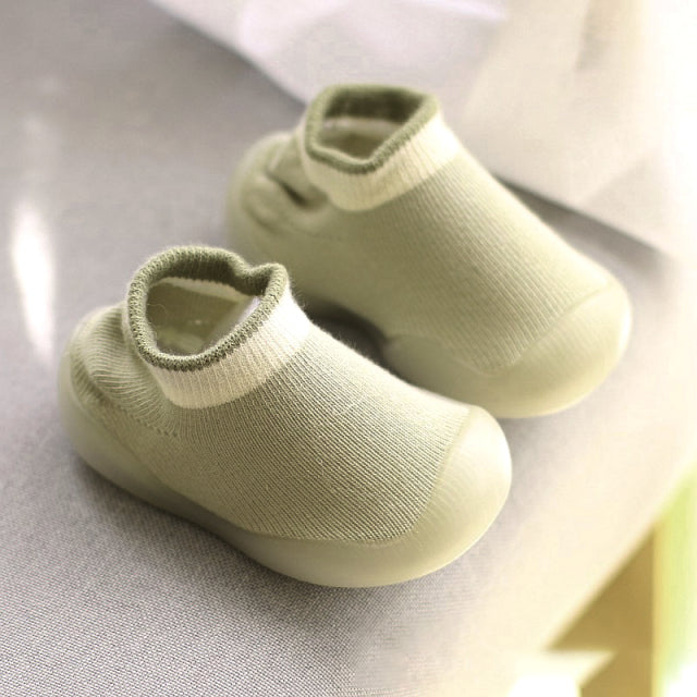 Babysocken mit Gummisohle - Socken für Kleinkinder